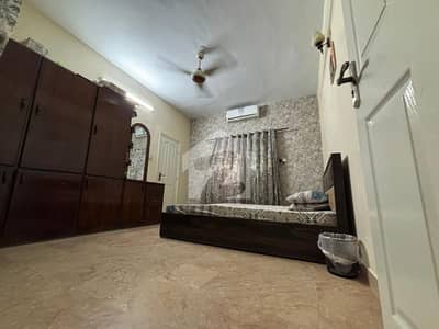 نارتھ ناظم آباد ۔ بلاک ایچ نارتھ ناظم آباد,کراچی میں 6 کمروں کا 9 مرلہ مکان 6.5 کروڑ میں برائے فروخت۔