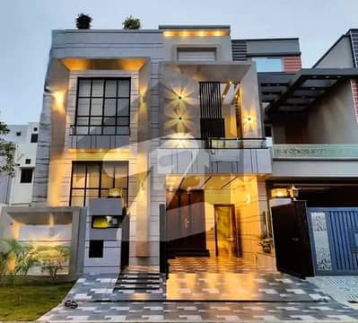 Luxurious 5 Marla Lavish Brand New Bungalow On Top Location For Rent Phase 9 Town DHA Lahore