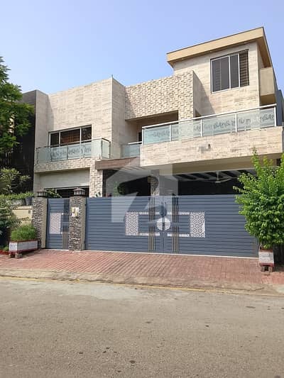 1 Kanal 6 Bed slightly used Quality Constructed House For Sale In Bahria Town Phase 1