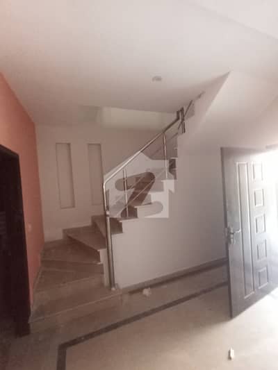 3 Marla House For Rent Good Location