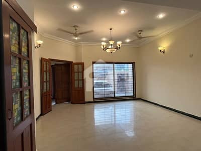 500 Yards Bungalow For Rent In DHA Phase 6