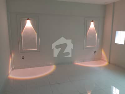 Apartment For Sale 3 Bedroom Well Maintain With Lift Car Parking