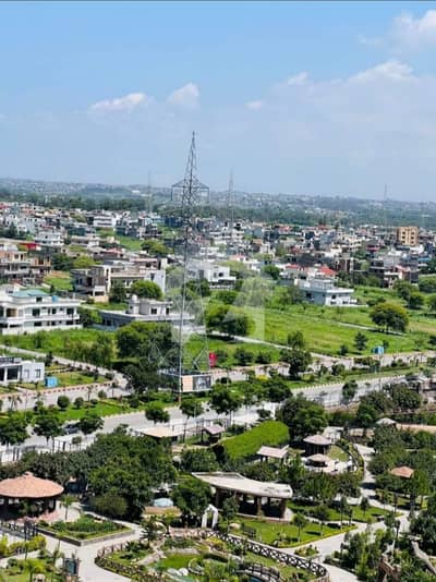 Multi Gardens E Block 30x60 Plot For Sale
