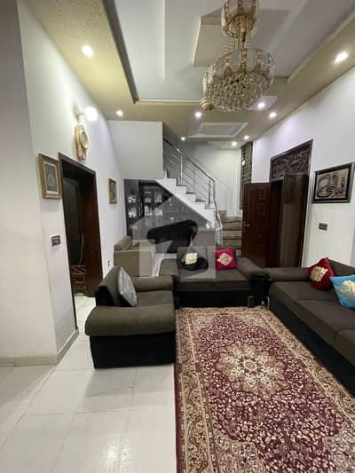 FOR SALE HOUSE 1 KANAL DOUBLE STOREY TILE WOOD WORK FLOOR BEAUTIFUL HOUSE GOOD INVESTMENT TIME TOP LOCATION MAIN COLLEGE ROAD NEAR EDEN CHOWK LAHORE