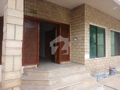 F11 Size 500 Ground Puls Basment 3beds Rent 270000 Real Pic