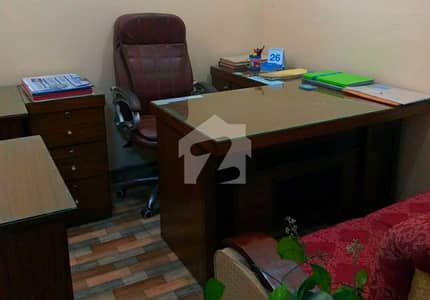 96 Square Feet Office In Gulistan-E-Jauhar For Sale