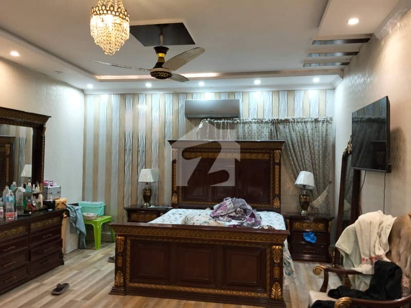 5 MARLA OWNER BUILD HOUSE IN LAWRENCE ROAD 5 MARLA OWNER BUILD HOUSE IN LAWRENCE ROAD