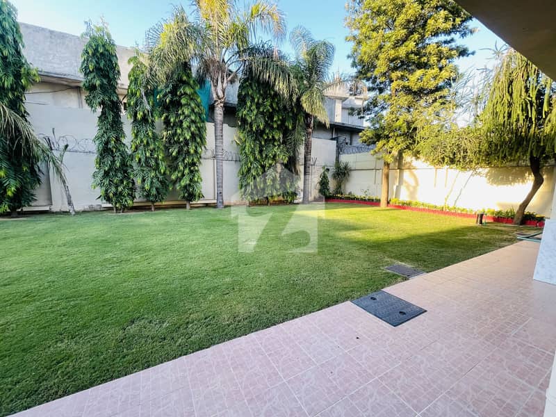 A Renovated Luxury House Available For Rent A Renovated Luxury House Available For Rent