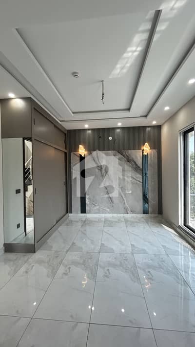 1 Kanal Upper Portion Available For Rent In DHA Phase 5
