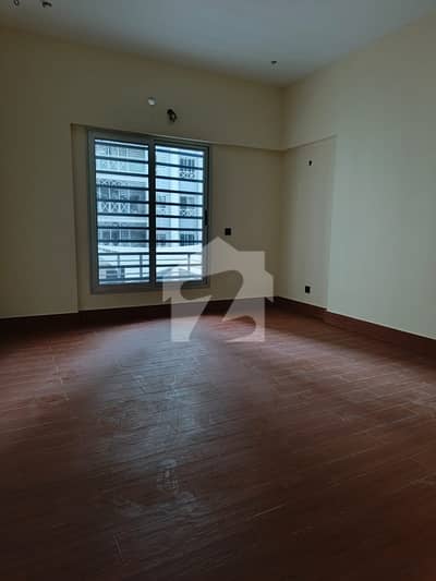 A 2600 Square Feet Flat Has Landed On Market In The Court Twin Towers Of Karachi