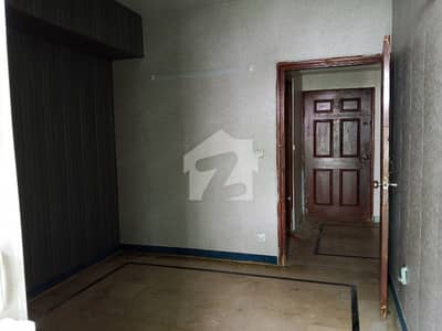Apartment Available For Rent