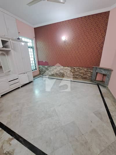 10 Marla 1.5 Storey House For Rent