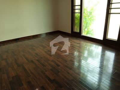 100YARDS OWNER BUILT DOUBLE STORY BUNGALOW FOR SELL IN DHA PHASE 7 EXT. MOST PRIME LOCATION IN DHA KARACHI