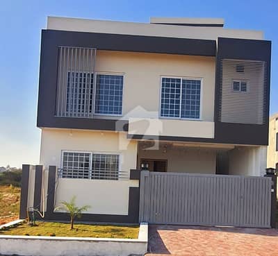 Double story new real picture urgent sale