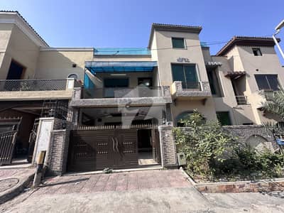 5 MARLA BRAND NEW CONDITION SLIGHTLY USED HOUSE AVAILABLE FOR Sale Single Unit Very Good Prime Location 5 MARLA BRAND NEW CONDITION SLIGHTLY USED HOUSE AVAILABLE FOR Sale Single Unit Very Good Prime Location
