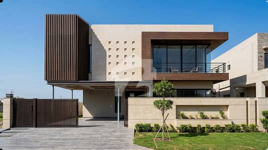 EXCLUSIVE 10 MARLA RESIDENCE FOR SALE IN DHA PHASE 7 BLOCK Y