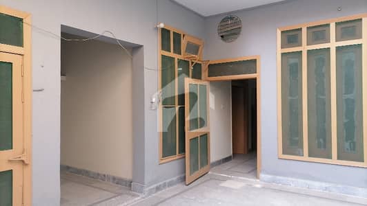 Spacious 5 Marla House Available For Rent In Saeed Colony - New Garden Block