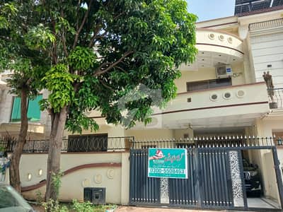 Best Options For Lower Portion Is Available For rent In G-13