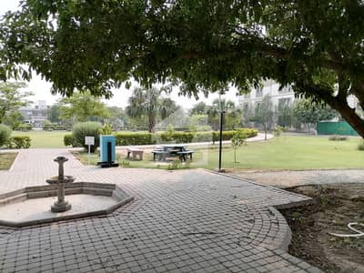 4-Marla Commercial-Pre-Launch-Downtown-Faisalabad- 4-Marla Commercial-Pre-Launch-Downtown-Faisalabad-