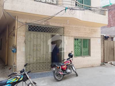 پیکو روڈ لاہور میں 3 کمروں کا 4 مرلہ مکان 1.73 کروڑ میں برائے فروخت۔