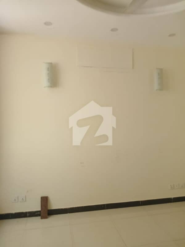 7 7