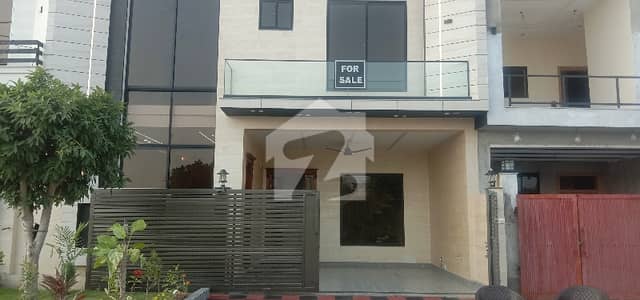 8 MARLA MODERN HOUSE FOR SALE FMC, B-17 ISLAMABAD 8 MARLA MODERN HOUSE FOR SALE FMC, B-17 ISLAMABAD