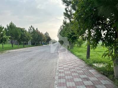 2 Kanal Develop Possession, Street Corner Plot 2 Kanal Develop Possession, Street Corner Plot