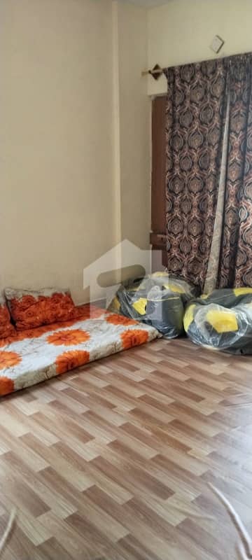 Centrally Located Flat In Gulistan-E-Jauhar - Block 17 Is Available For Sale