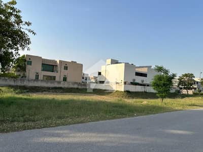 Pair of Kanal Plot No-50 And 51 Block W - 40 Marla On Top Location of Phase 7 DHA Lahore For Urgent Sale Pair of Kanal Plot No-50 And 51 Block W - 40 Marla On Top Location of Phase 7 DHA Lahore For Urgent Sale