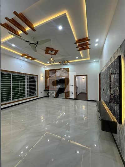 10 Marla Ground Portion Available For Rent In Multi Garden B-17 Islamabad 10 Marla Ground Portion Available For Rent In Multi Garden B-17 Islamabad