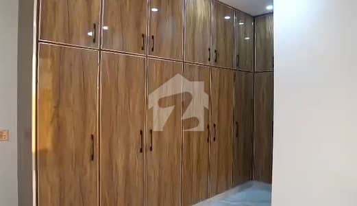 01 Kanal Corner House For Sale In Central Park Housing Scheme