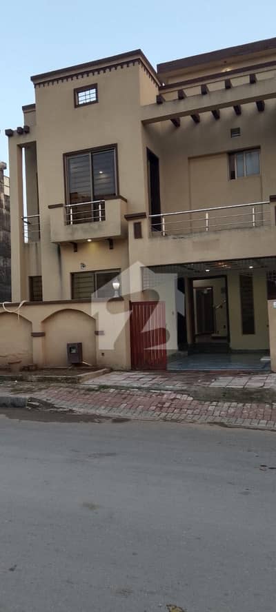 5 Marla Slightly Used House for Sale Gas Available | 185 Demand