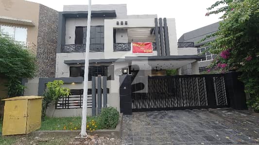 بحریہ ٹاؤن فیز 8 ۔ بلاک بی بحریہ ٹاؤن فیز 8,بحریہ ٹاؤن راولپنڈی,راولپنڈی میں 7 کمروں کا 1 کنال مکان 8.25 کروڑ میں برائے فروخت۔ بحریہ ٹاؤن فیز 8 ۔ بلاک بی بحریہ ٹاؤن فیز 8,بحریہ ٹاؤن راولپنڈی,راولپنڈی میں 7 کمروں کا 1 کنال مکان 8.25 کروڑ میں برائے فروخت۔
