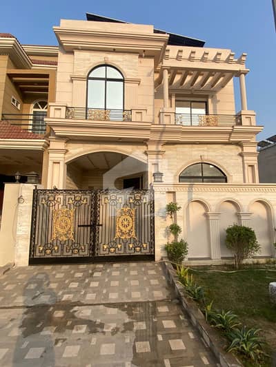 5 Marla Victorian Style House Available For Sale In CITI HOUSING Sargodha Road Faisalabad