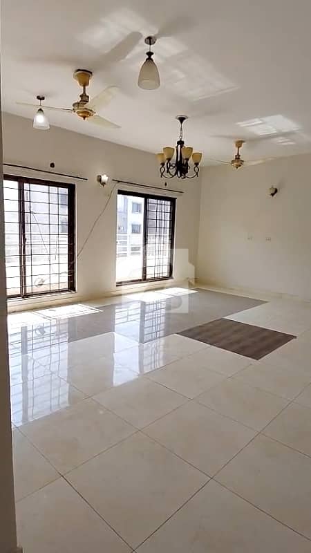 3 Bed Apartment Available For Sale in Askari 11 3 Bed Apartment Available For Sale in Askari 11