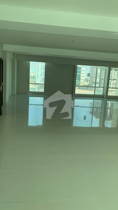 Commercial Floors Available For Rent