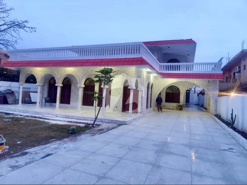 ایف ۔ 6 اسلام آباد میں 10 کمروں کا 2 کنال مکان 12.5 لاکھ میں کرایہ پر دستیاب ہے۔ ایف ۔ 6 اسلام آباد میں 10 کمروں کا 2 کنال مکان 12.5 لاکھ میں کرایہ پر دستیاب ہے۔