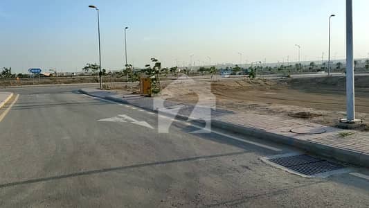 125sq yd Near Dancing Fountain and Jinnah Avenue FOR SALE. Precicnt-28 is best for Investment