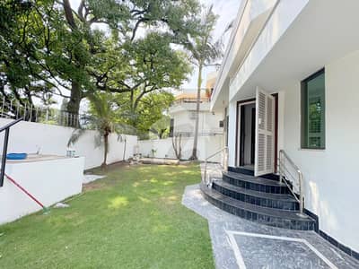 Elegant House | 5BHK | Prestigious Location | F-6 | Offered For Sale Elegant House | 5BHK | Prestigious Location | F-6 | Offered For Sale