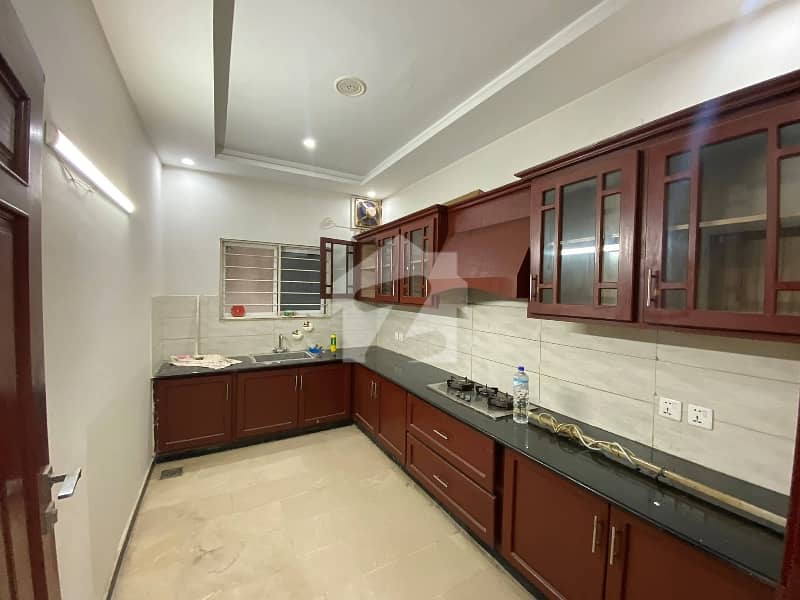14 Marla Luxury Ground Portion Available Rent G13 14 Marla Luxury Ground Portion Available Rent G13