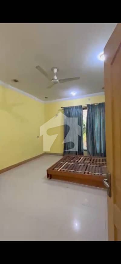Upper Portion For Rent