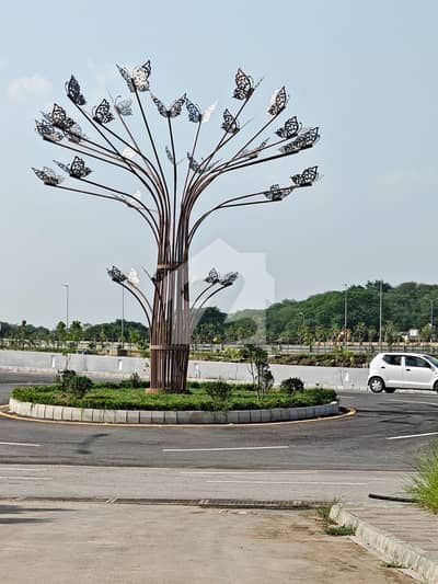 Prime Location Corner Plot For Sale Sector F