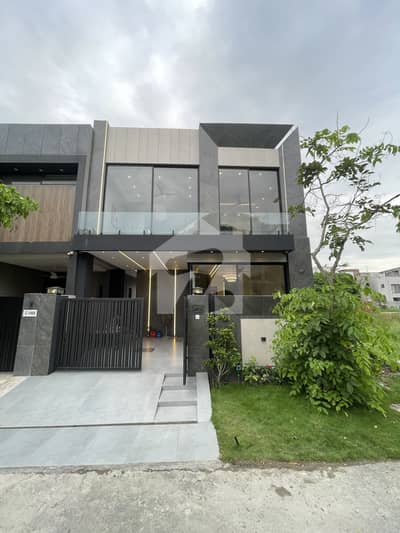 5 Marla Most Luxurious Modern Design House  Servant Room Included | Modern Luxury Living