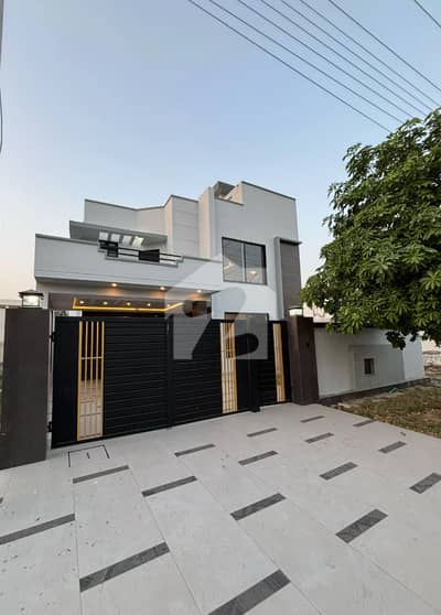 Buy 10 Marla House At Highly Affordable Price