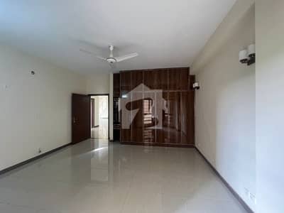 Flat Of 2250 Square Feet Available For Sale In Askari Heights 4