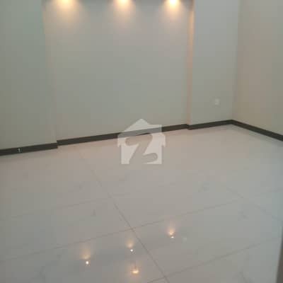 1650 SQFT FLAT FOR SALE
