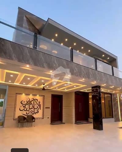 ایم پی سی ایچ ایس - بلاک بی ایم پی سی ایچ ایس ۔ ملٹی گارڈنز,بی ۔ 17,اسلام آباد میں 6 کمروں کا 1 کنال مکان 11.0 کروڑ میں برائے فروخت۔ ایم پی سی ایچ ایس - بلاک بی ایم پی سی ایچ ایس ۔ ملٹی گارڈنز,بی ۔ 17,اسلام آباد میں 6 کمروں کا 1 کنال مکان 11.0 کروڑ میں برائے فروخت۔