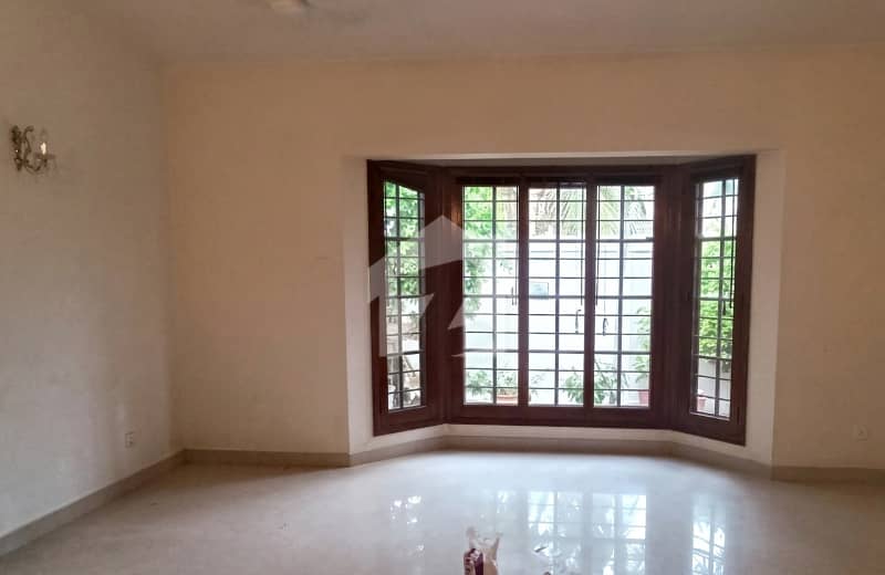 Prime Location | Independent Bungalow | Well-Maintained Prime Location | Independent Bungalow | Well-Maintained