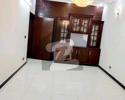10 Marla Ground Floor With All Basic Necessities