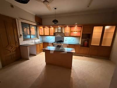 F-7 House for rent